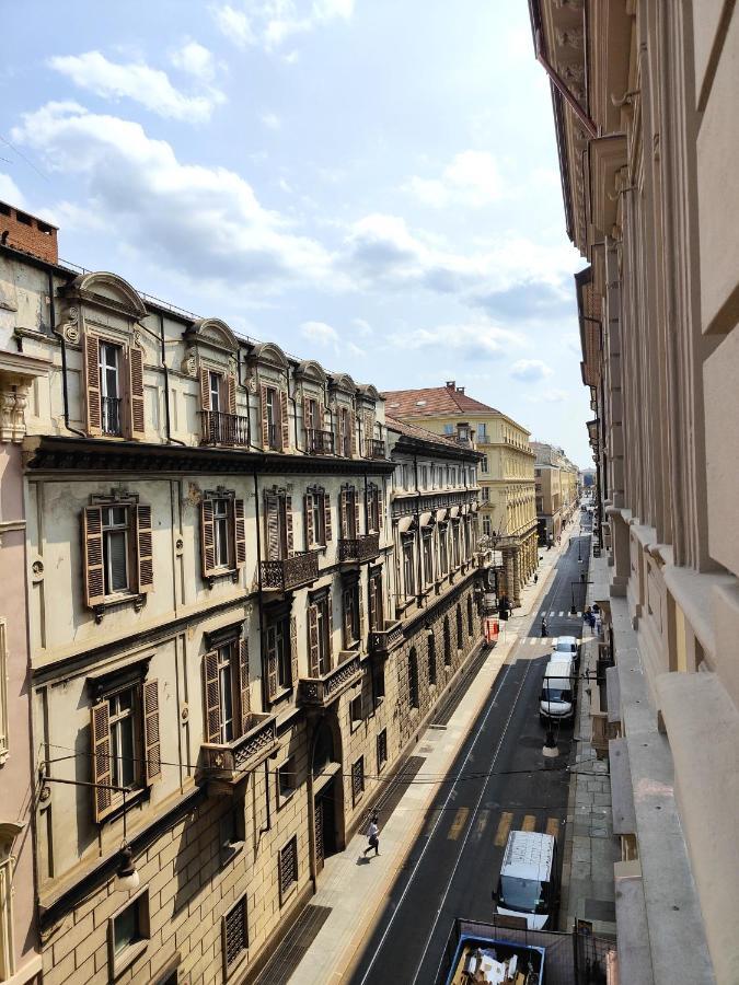 Hostdomus - Casa Velo' Apartment Turin Bagian luar foto