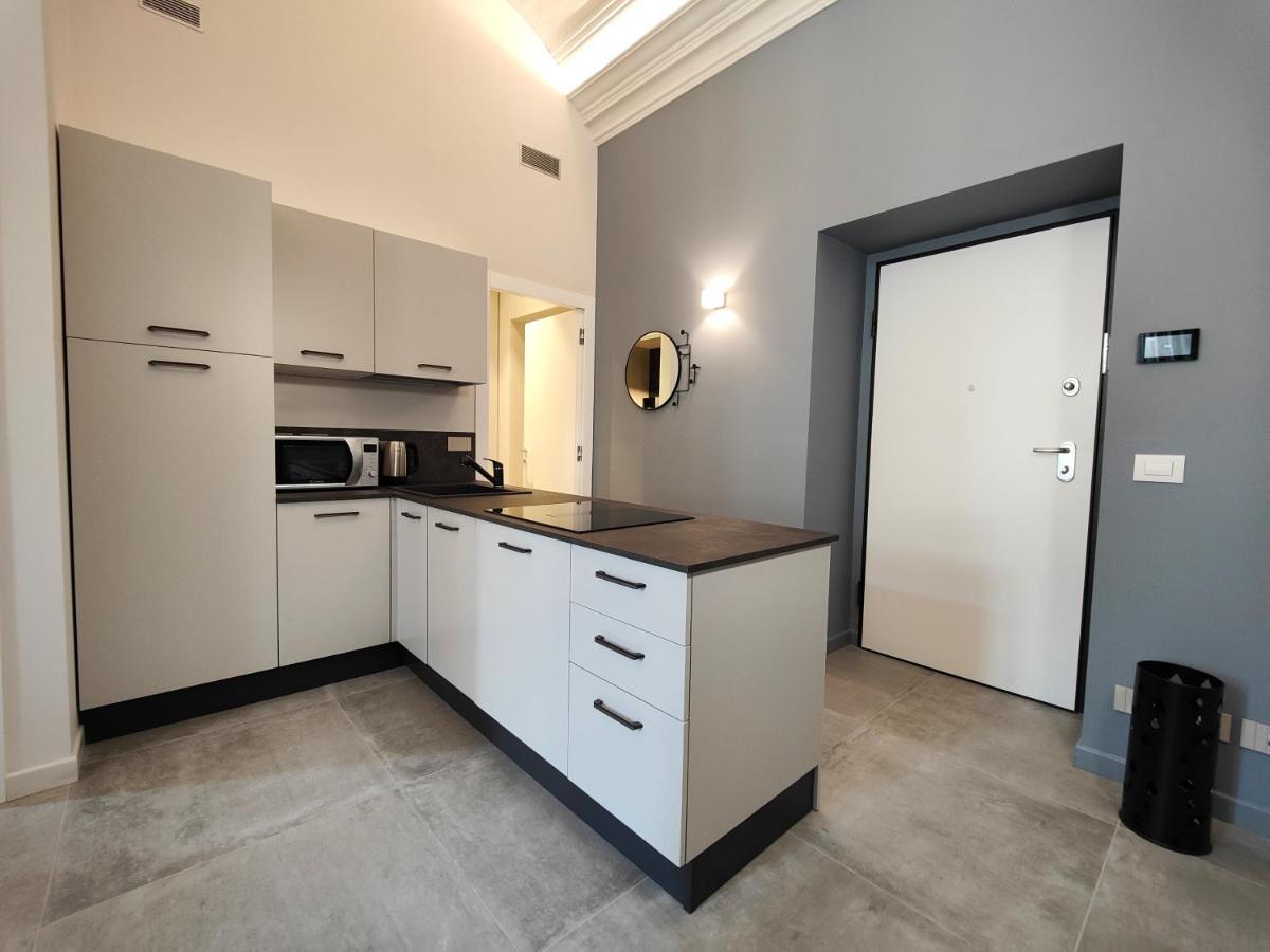 Hostdomus - Casa Velo' Apartment Turin Bagian luar foto